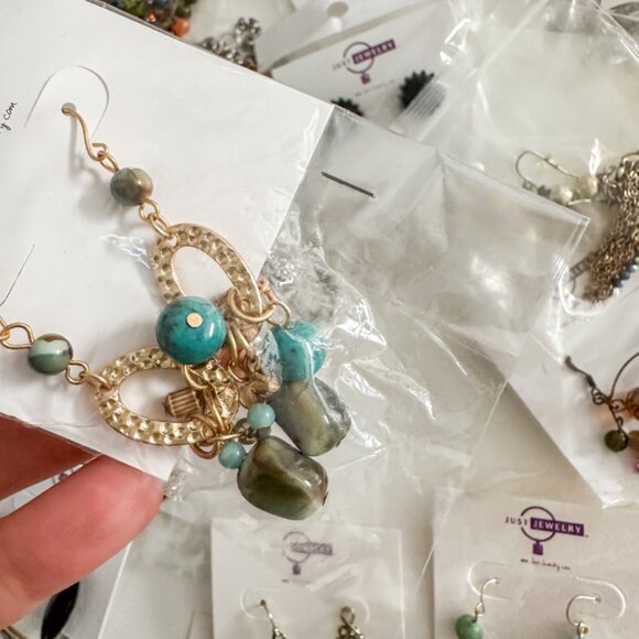 MEGA LOT Bundle of 48 Pieces of Jewelry - NWT! - Picture 8 of 16